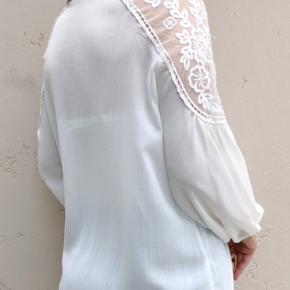 Floral Lace Embroidered Blouse - Picture 9 of 13